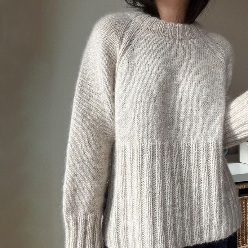 Olivia | Elegant Women's Knit Pullover