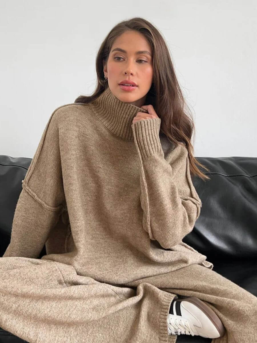 Harper | Turtleneck Soft Knit Set