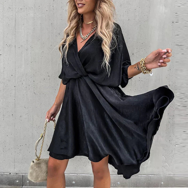 Lorena | Chic Flowy Dress